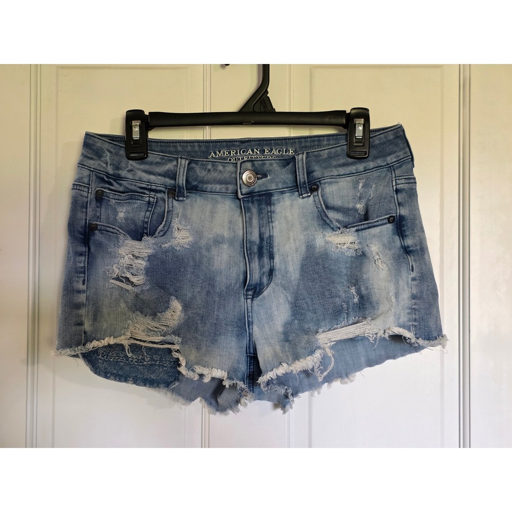 American Eagle Hi-Rise Shortie Distressed Denim Shorts Light Wash Size 10